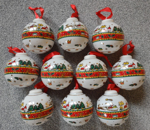 Weihnachtsgeschirr