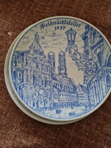 Weihnachtsteller 1977 von